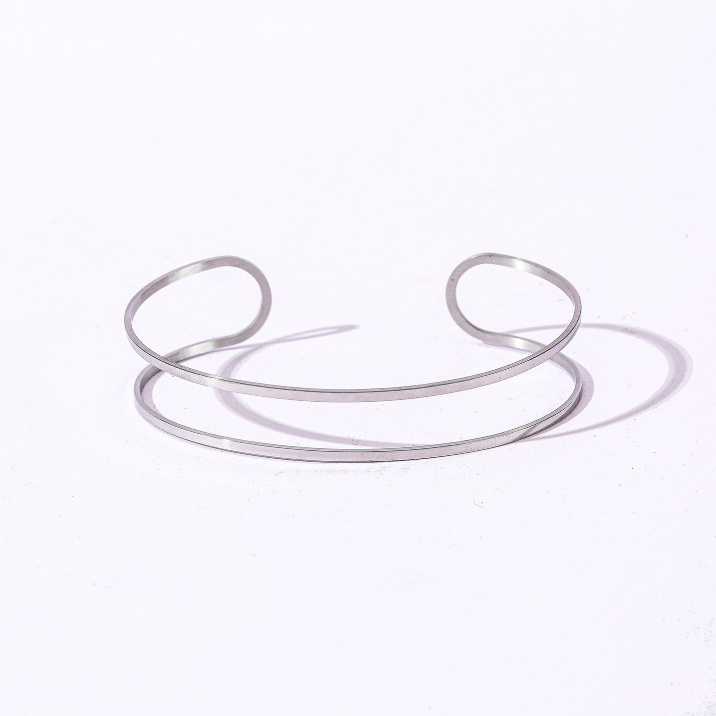 BRAZALETE FINO PLATEADO