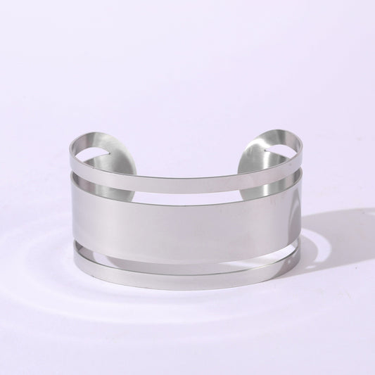 BRAZALETE PLATEADO GRUESO